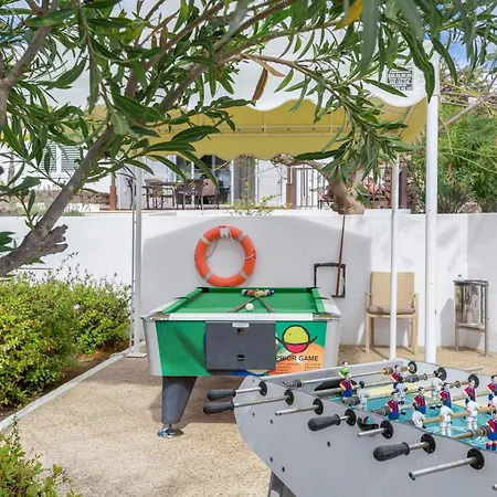 Jardines Del Sol מלון דירות פלאיה בלנקה