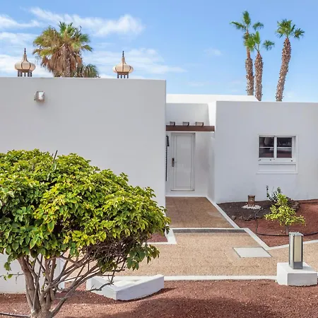 מלון דירות Jardines Del Sol 4*