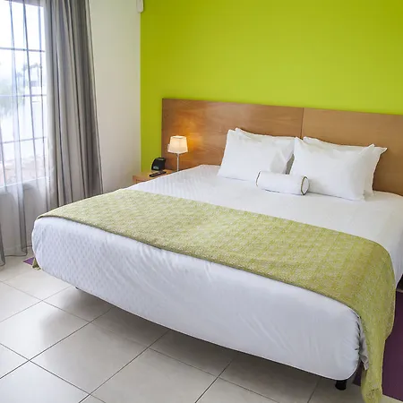 Ξενοδοχείο με διαμερίσματα Jardines Del Sol 4*