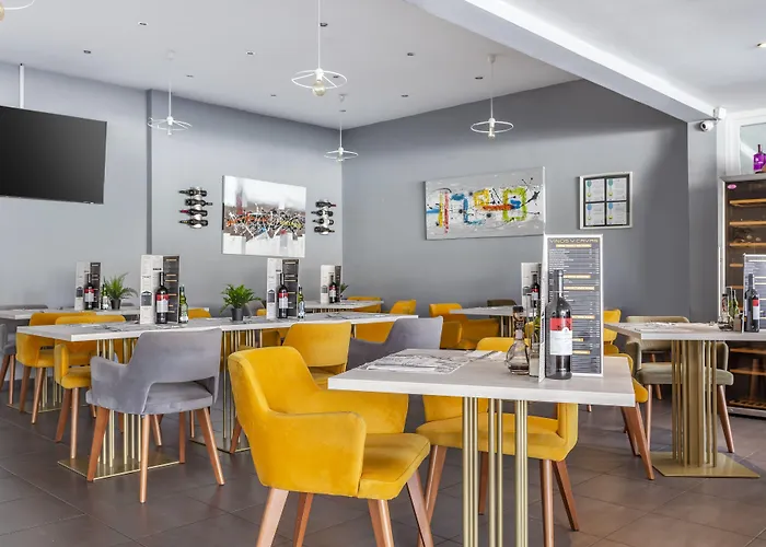 Aparthotel Jardines Del Sol