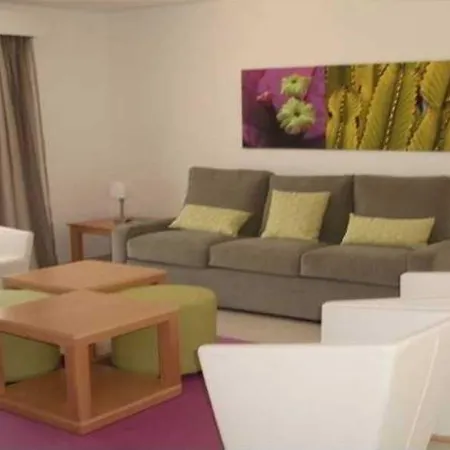 Aparthotel Jardines Del Sol