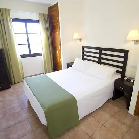 Aparthotel Jardines Del Sol 4*