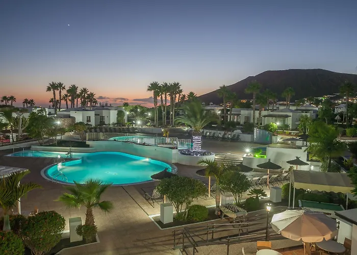 מלון דירות Jardines Del Sol 4*