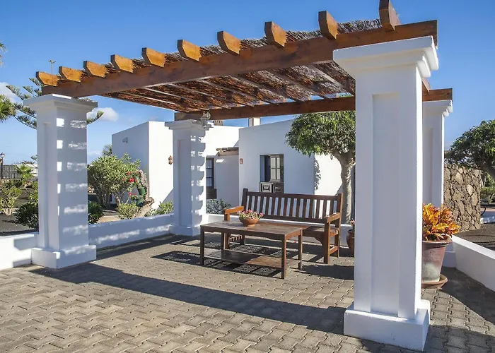 Jardines Del Sol מלון דירות פלאיה בלנקה