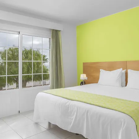 Jardines Del Sol アパートホテル