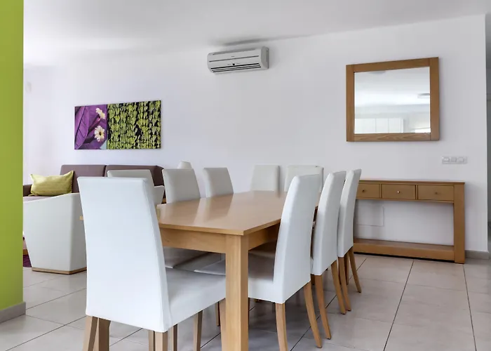 Aparthotel Jardines Del Sol 4*